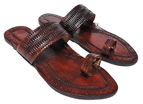 GenericWomen's Kolhapuri Chappals | WK57