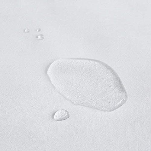 Soak& Sleep Luxury Water Repellent Duvet Protector - Single