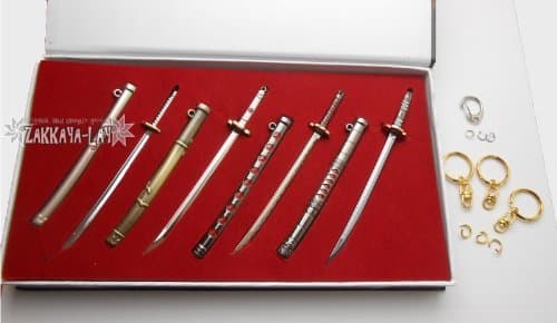 Keychain Bundle! Four set Cosplay One Piece Roronoa our original Zoro miniature sword Katana