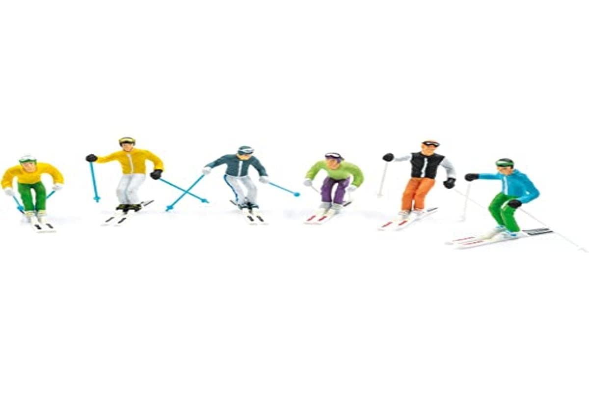 JaegerndorferJaegerndorferJC54400 Standing Figures with Head Ski and Poles (6-Piece)