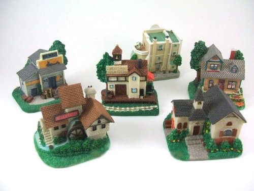 Liberty Falls Christmas Village 6 Piece Set