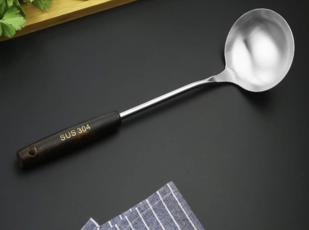 OLWICK® 1 Pcs 304 Stainless Steel Wok Ladle with Heat Resistant Wooden Handle and Hanging Hole
