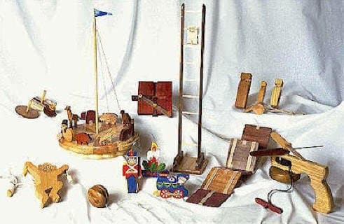 A Woodworking Scroll Saw Patterns and Instructions Plan to Build Your Own All American Novelties Set of 12 Projects