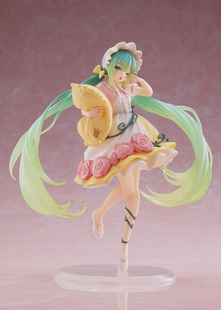 Hatsune Miku Wonderland Figure Sleeping Beauty Taito