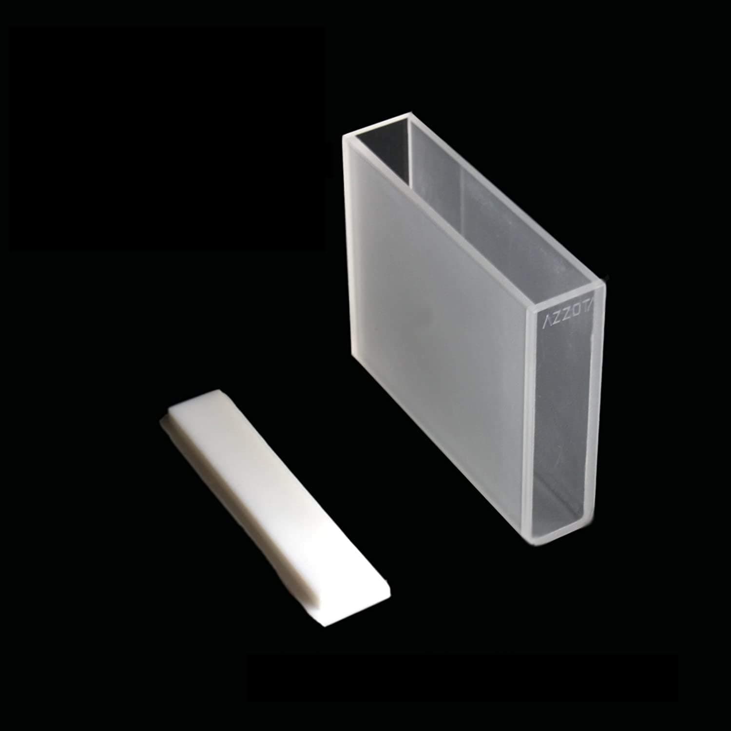 50mm Pathlength Glass Cuvette - 17.5ml - with Cover and round bottom
