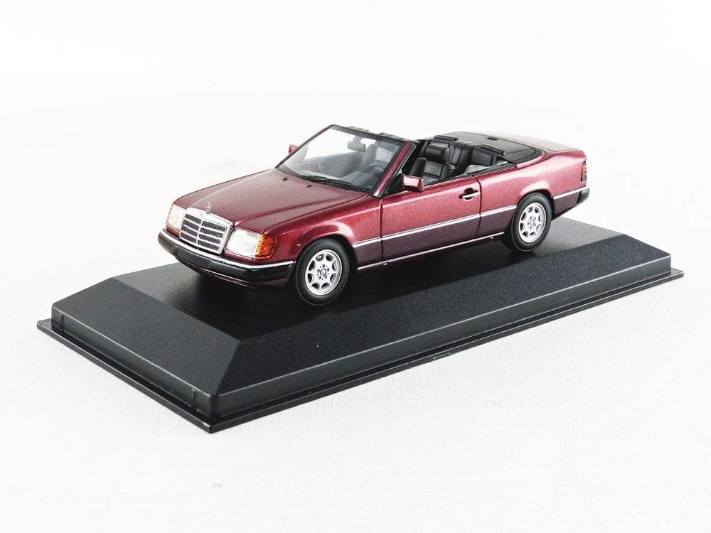 MAXICHAMPS 940037030 Collectible Miniature Car Red
