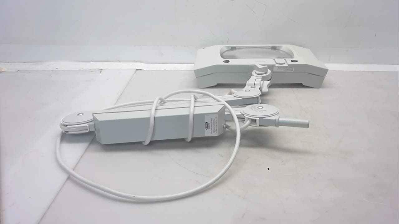 Luxo 17847LG WAVE+Plus Light Gray Magnifier w/30-inch Arm