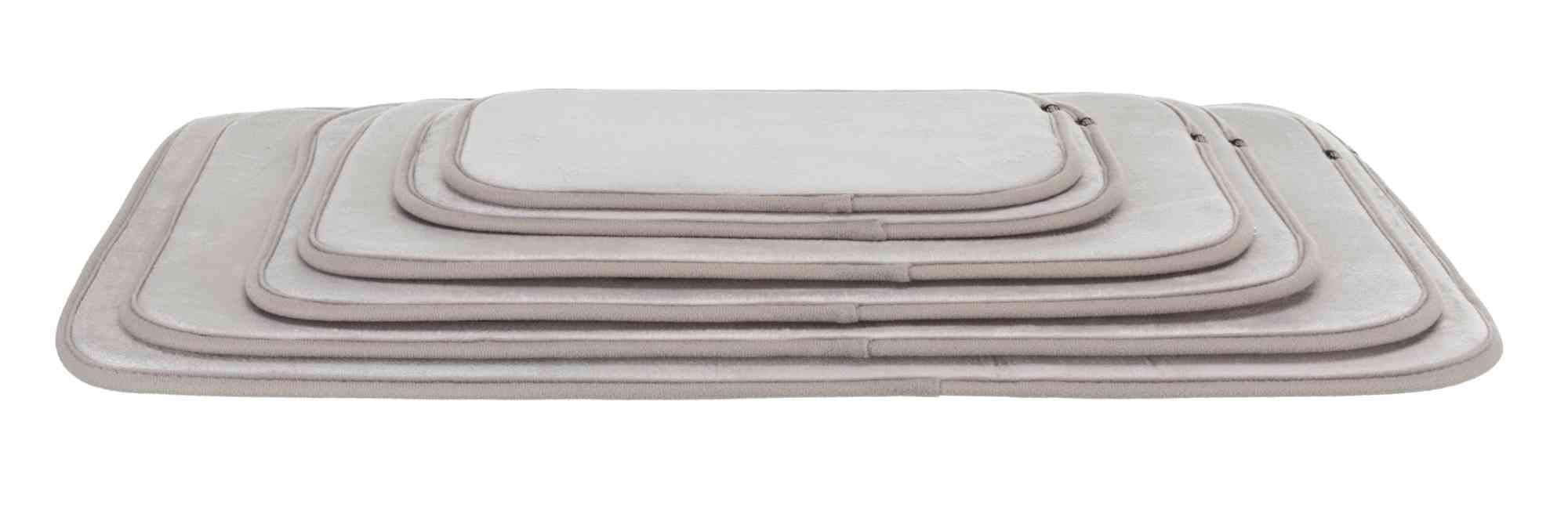 TRIXIE28649 Mat for Skudo 7/Gulliver 7 Transport Box