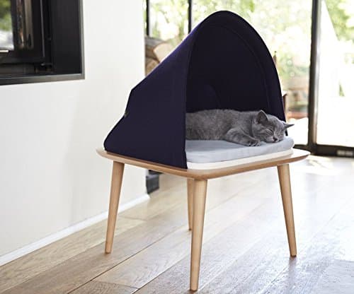 Meyou Paristhe BED, bed, cozy shelter and observation post for cats. Indigo felt / 2 cushions light blue and beige