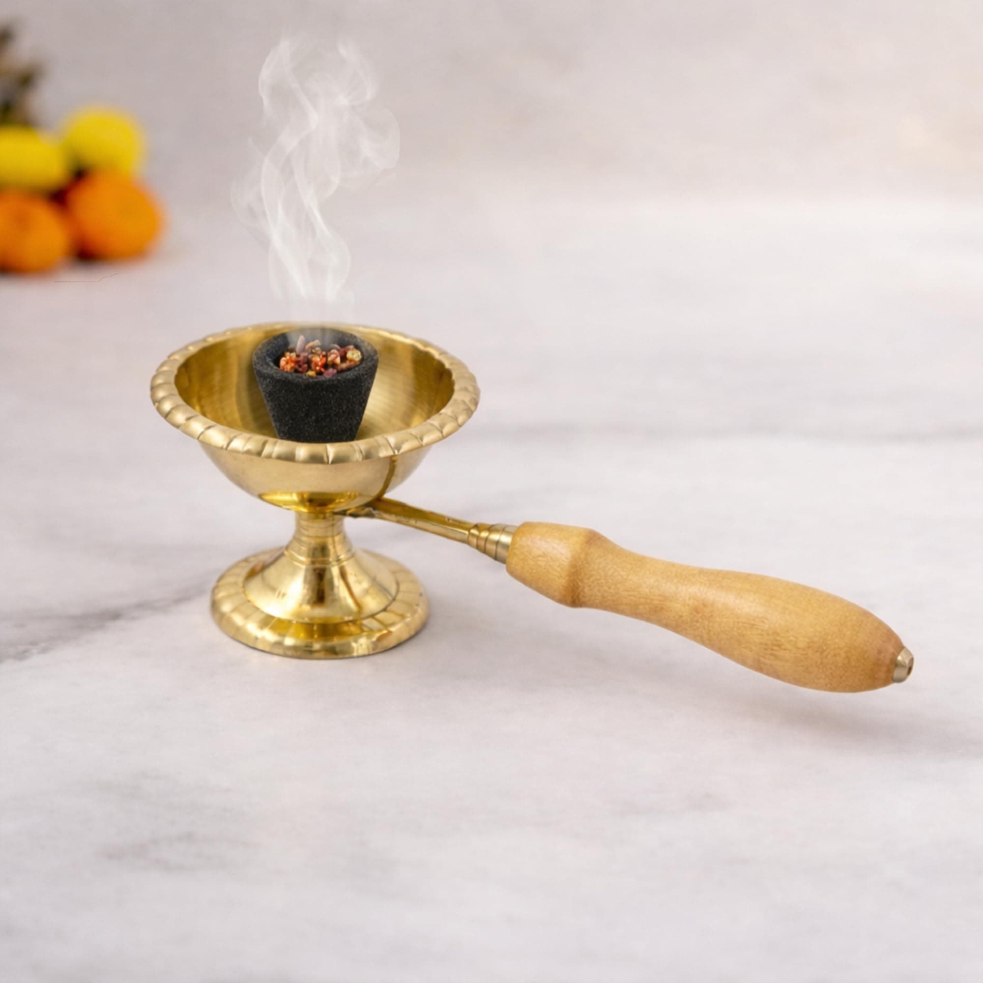 Putrika Brass Kapoor Dani for Puja Aarti | Loban Burner Loban Cup Dhoop Dani with Wooden Handle | Dhup Dani Dhoop Dani for Home Temple[Weight:159g]-Gulab Aarti