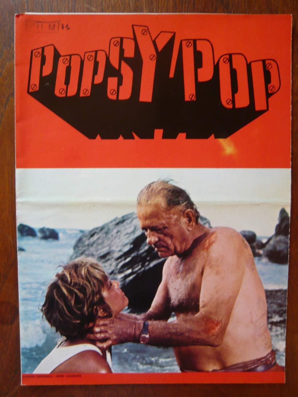 Dossier de presse de Popsy Pop (1971) – 33x73 cm - Film de Jean Herman avec Claudia Cardinale, Henri Charrière – Photos N&B + couleurs – résumé scénario – Bon état.