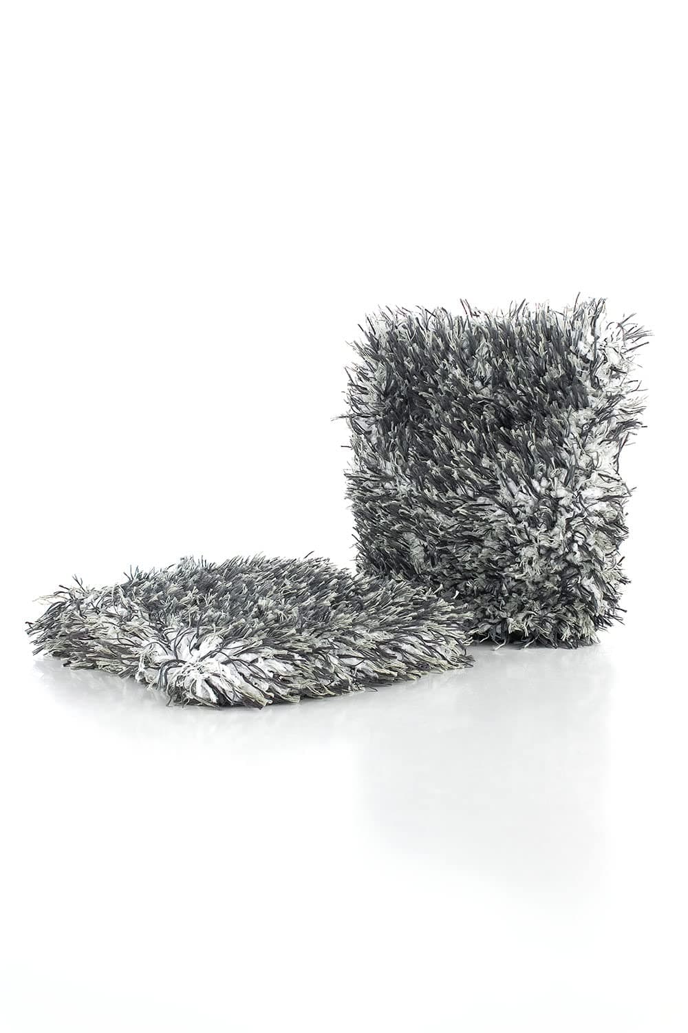 The Cyclone Ultra Wheel Mitt – Perfect for Wheels, Grills, and Tight Areas; Proprietary Microfiber Blend; Easily Releases Contaminates Upon Rinsing, 6in x 7in, Black/Grey (2-Pack)