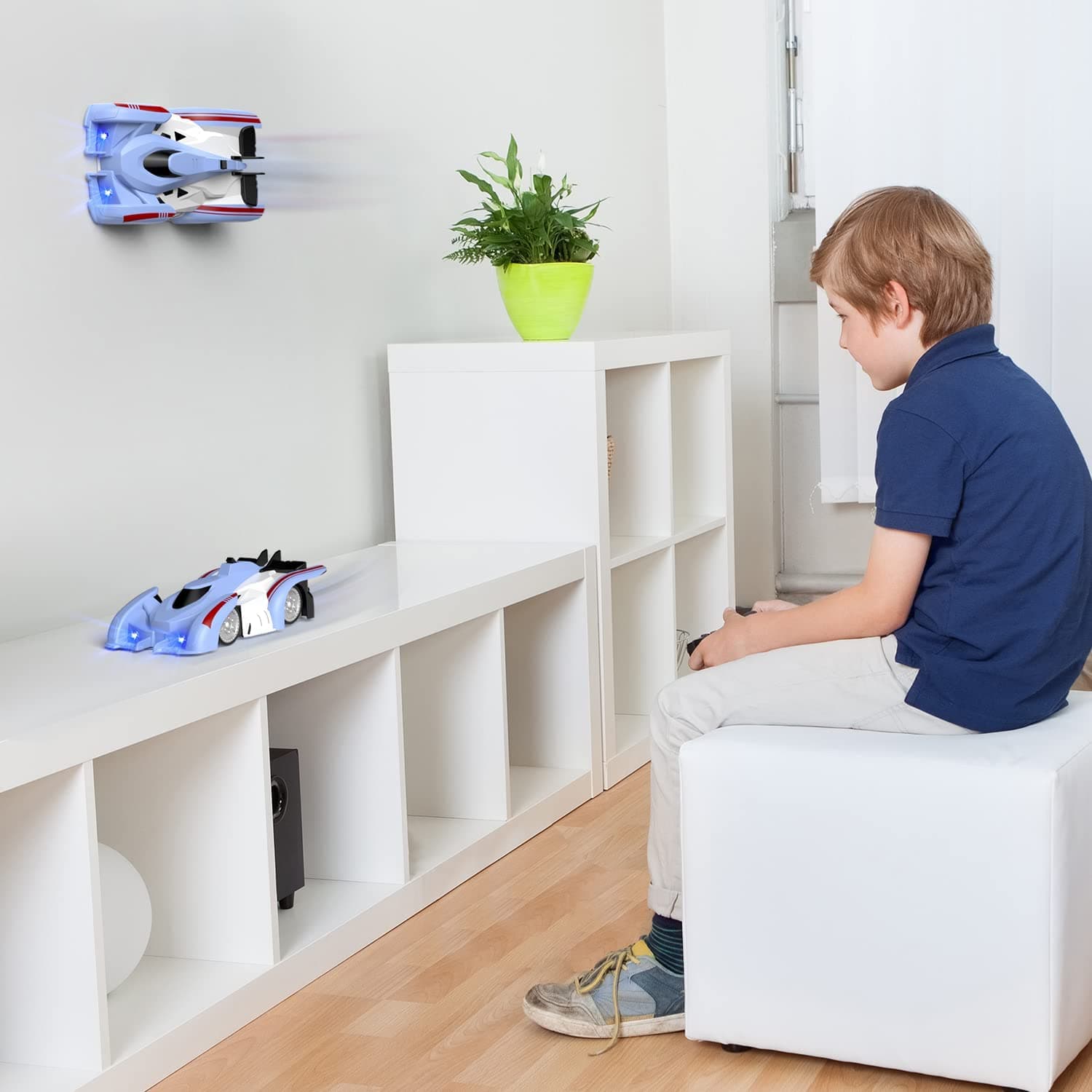 SYOSI Wall Climbing Remote Control Car Rc Cars, 360°Rotating Stunt Toy Car, Latest Headlights and Taillight Rechargeable High Speed Cool Toys for Boy Girl Kids Toddlers Birthday Gifts (Blue)