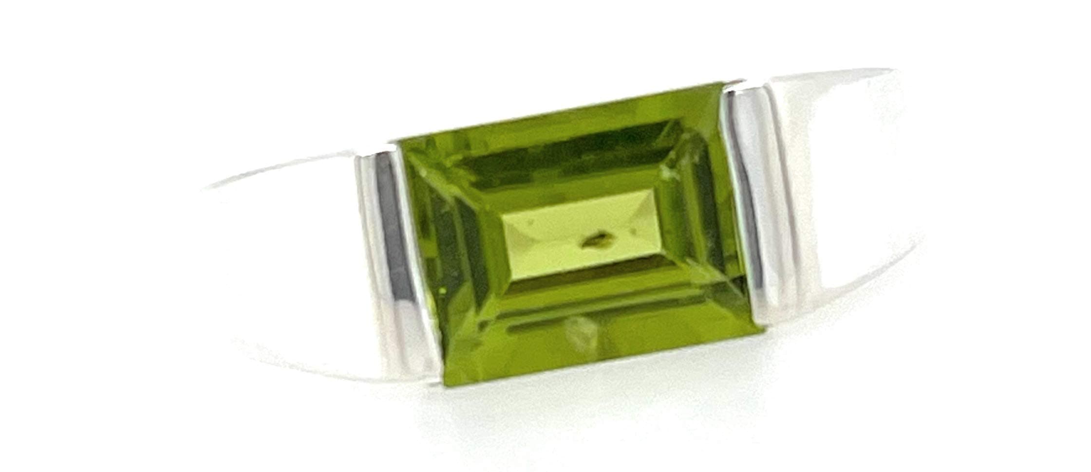 Genuine 2ct Green Peridot 925 Sterling Silver Men's Ring Size 7, 8, 9, 10, 11, 12, 13
