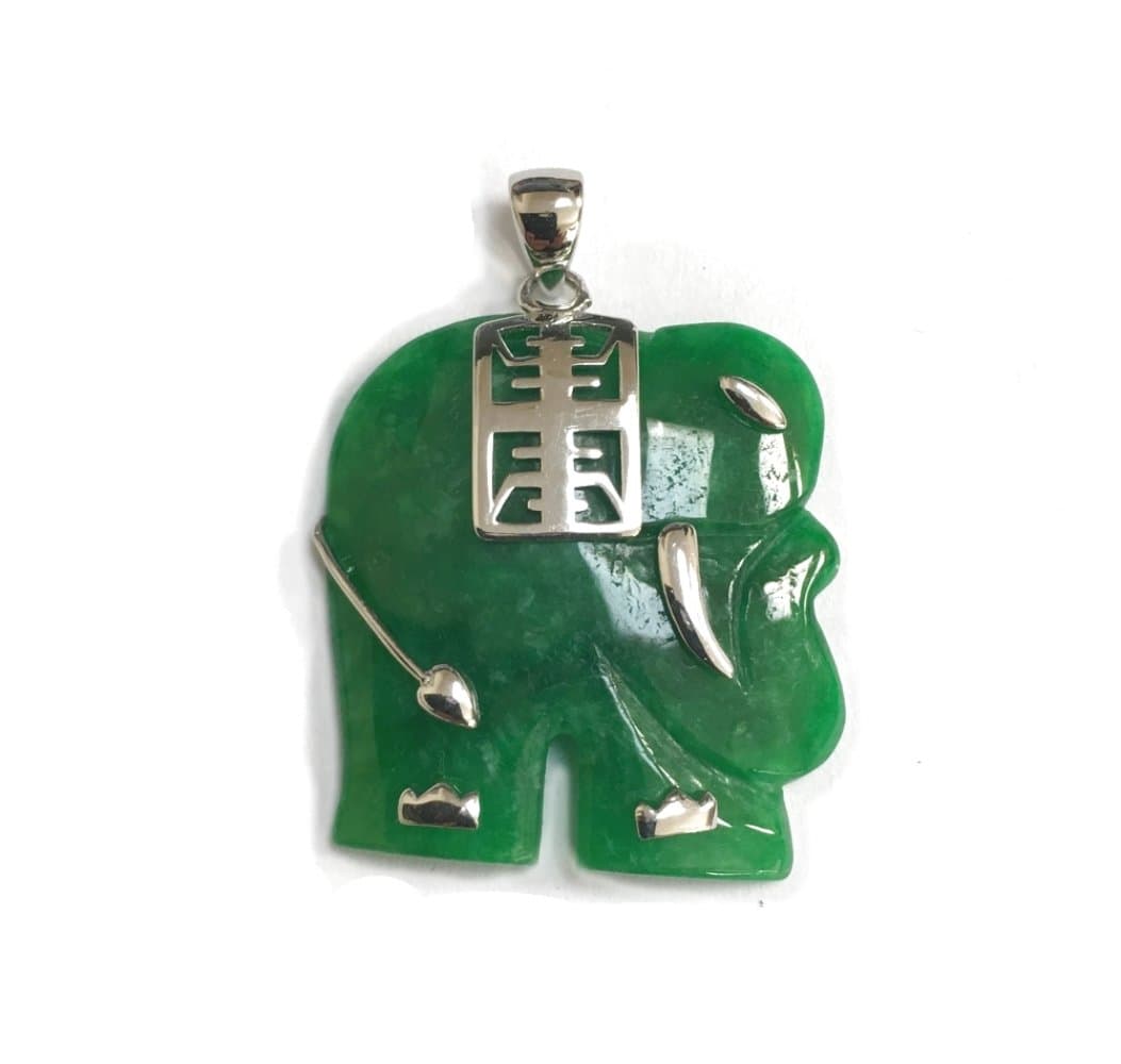Silver Empire JewelrySterling Silver Necklace Green Natural Jade ELEAPHNT Charm with Longevity MEANING-18 inches Cable Chain