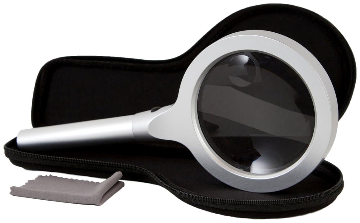 Zadro Health Solutions LED Lighted Illuminating Handheld Magnifier