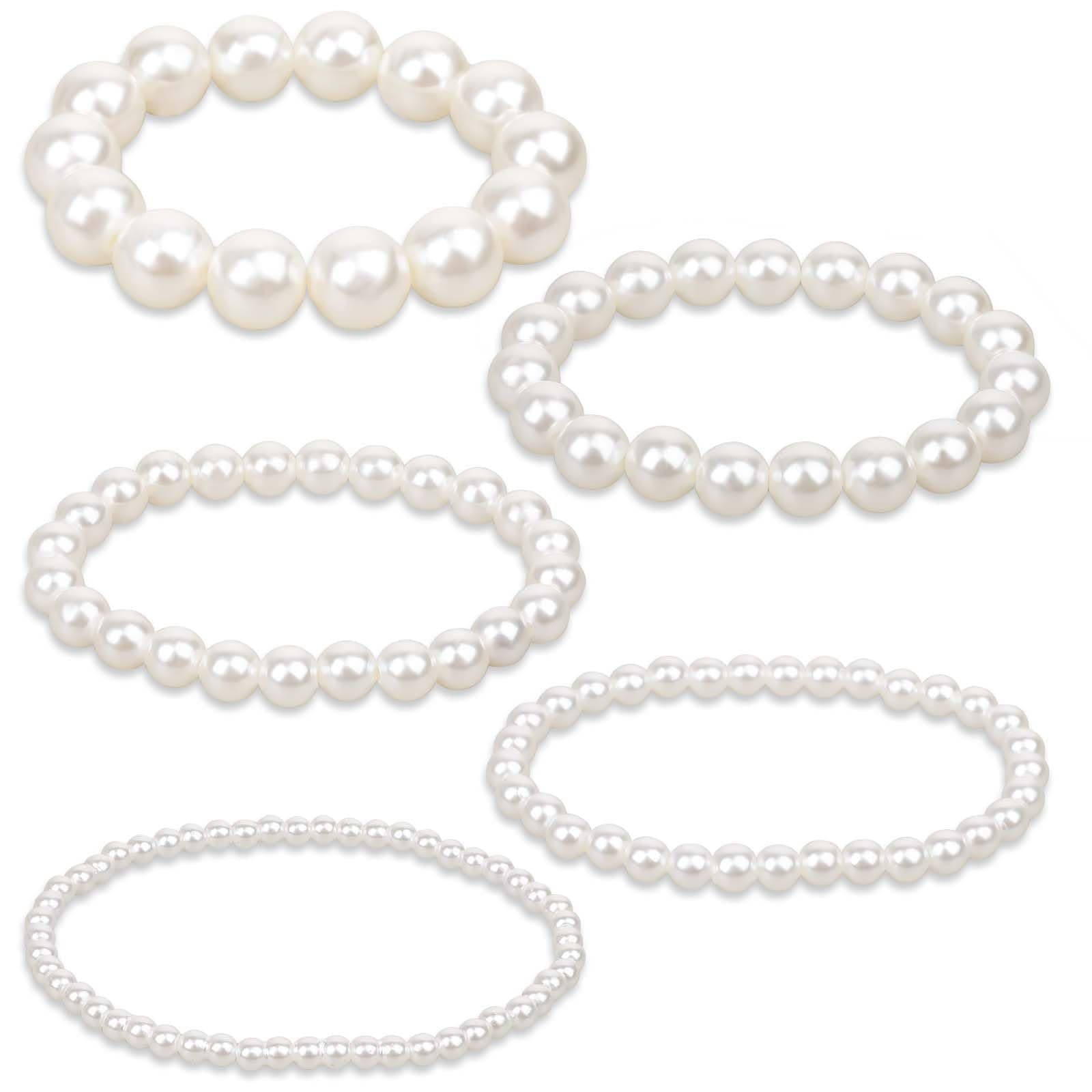 5 Pcs White Pearl Bracelets for Women, White Stretch Bridesmaid Pearl Bracelets Bridal Wedding Elastic Bracelets Stackable Faux Pearl Bracelets for Lady Pearl Beaded Bracelets
