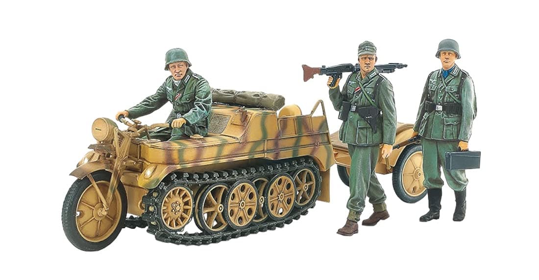 35377-000 Military 35377 1:35 German Sd.Kfz.2 Kettenkrad (with Product) Faithful Replica, Model Building, Plastic Kit, Crafts, Hobby, Model Kit, Assembly, Unpainted