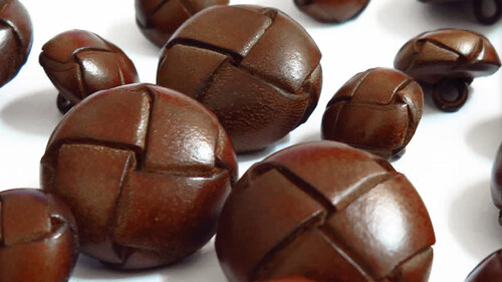 Set of 6 (One Size) Genuine Leather Shank Blazer/Jacket Buttons (Dark Brown) LDB080 (ø21.0mm in Diameter)