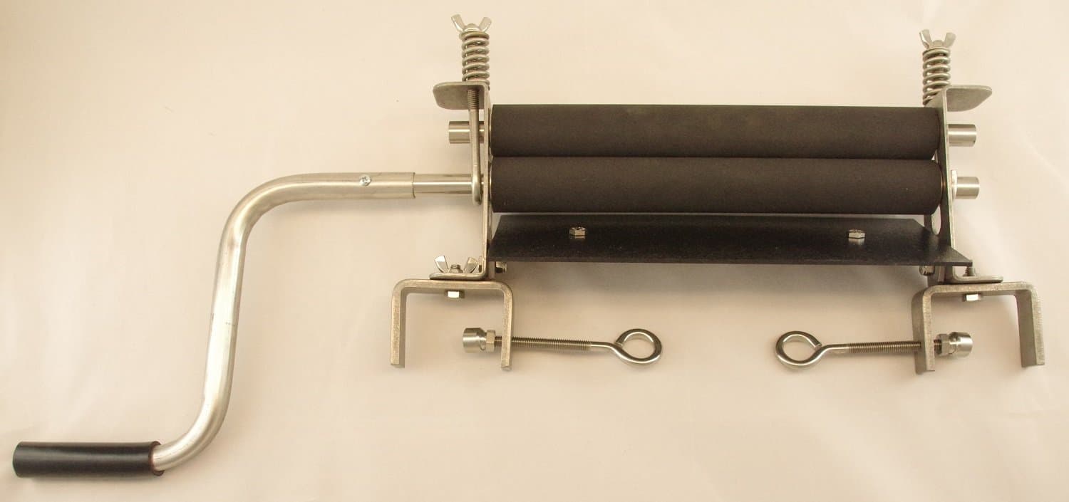 Wisemen Trading Hand Wringer Black and Stainless Steel (Stainless Steel) Proudly Made in USA