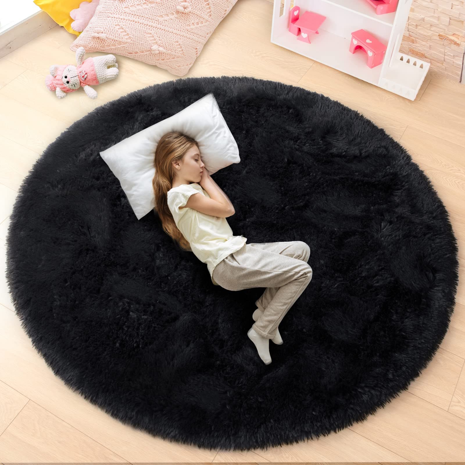 junovo Round Rug 4x4 Feet Fluffy Soft Area Rugs for Kids Girls Room Princess Castle Plush Shaggy Carpet Cute Circle Nursery Rug for Kids Girls Bedroom Baby Room Home Decor Circular Carpet, Black