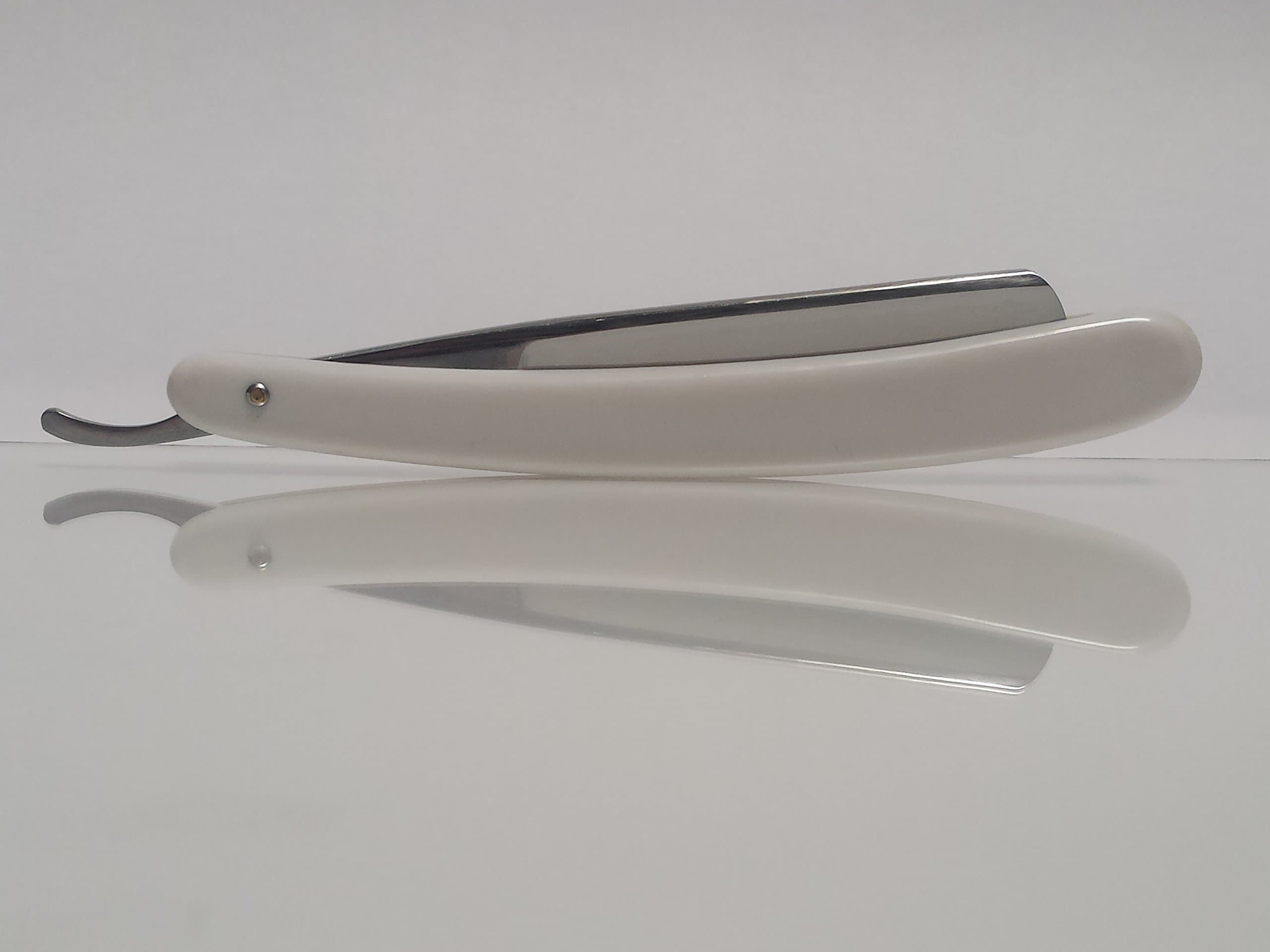 Men's Straight Razor Blade - Professional Quality Carbon Steel Cutthroat Single Blade Razor, White Acrylic Handle