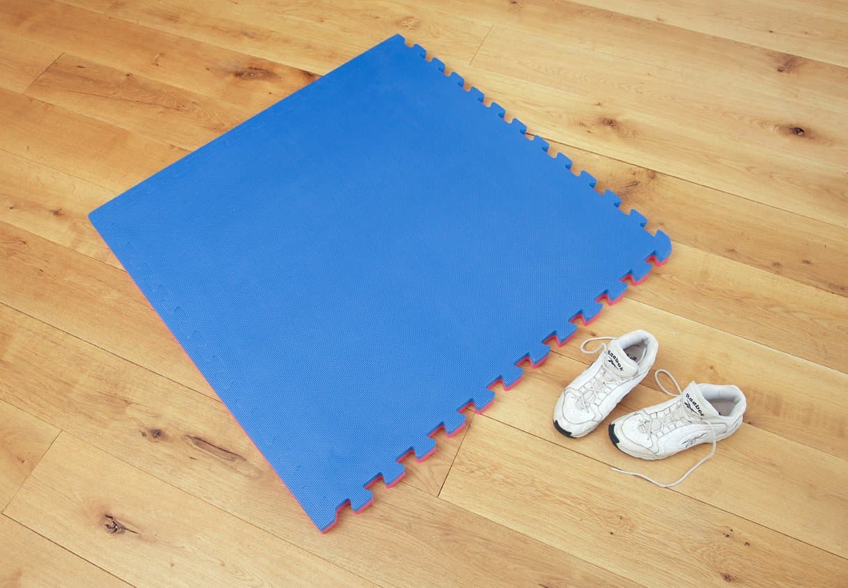 Easimat Martial Arts Gym Karate Judo Jumbo red/blue 20mm mats x 8sqm