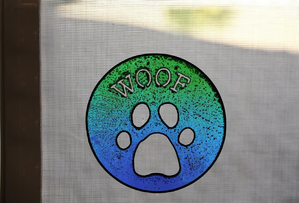 Dog Paw Magnetic Screen Saver