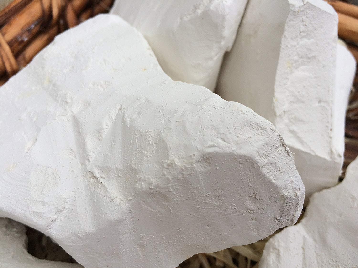 UCLAYS SEVRYUKOVA Edible Chalk Chunks (Clumps) Natural for Eating (Food), 7 oz (210 g)