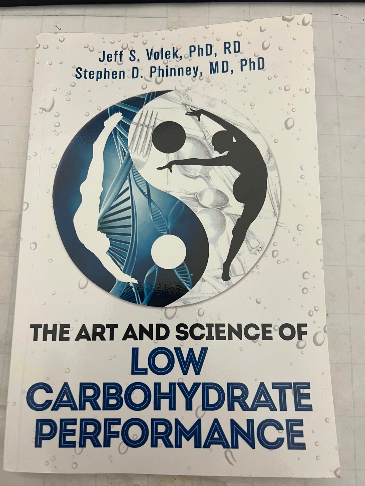The Art and Science of Low Carbohydrate Performance