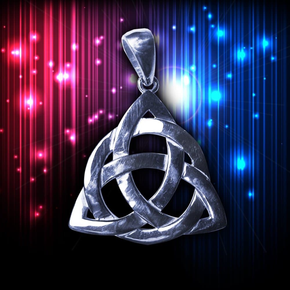 Amulet Celtic Triquetra Trinity Force Power Ancient Silver