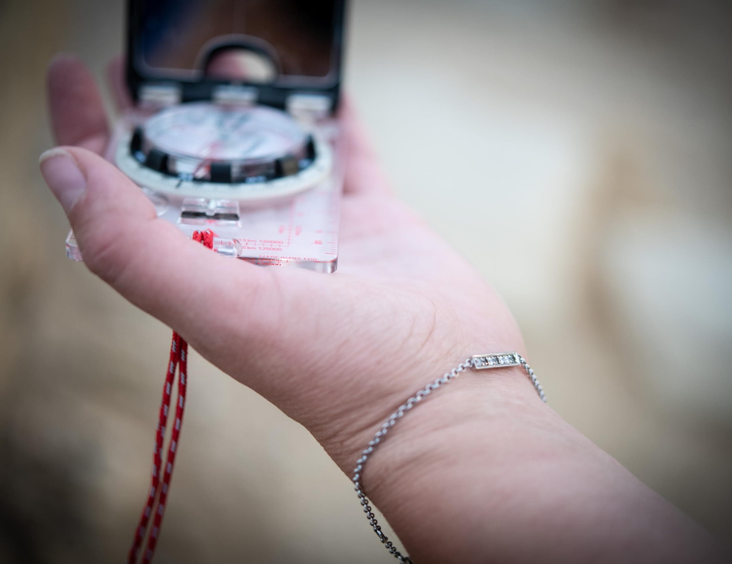 Suunto 9001682 Mc-2G Usgs Mirror Compass, Black