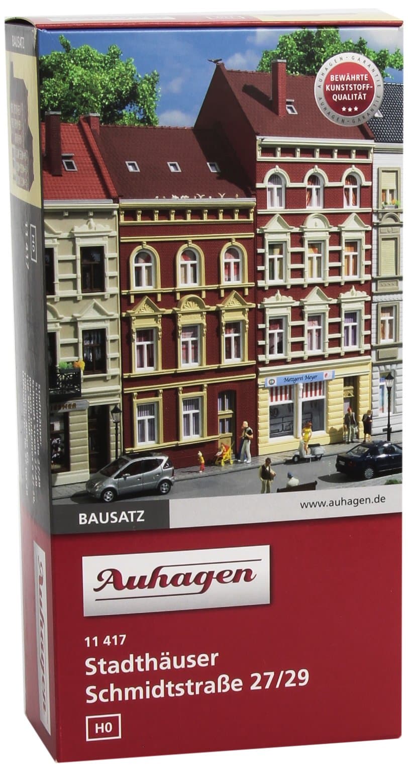 Auhagen 11417 "Townhouses Schmidtstrabe 27/29" Modelling Kit