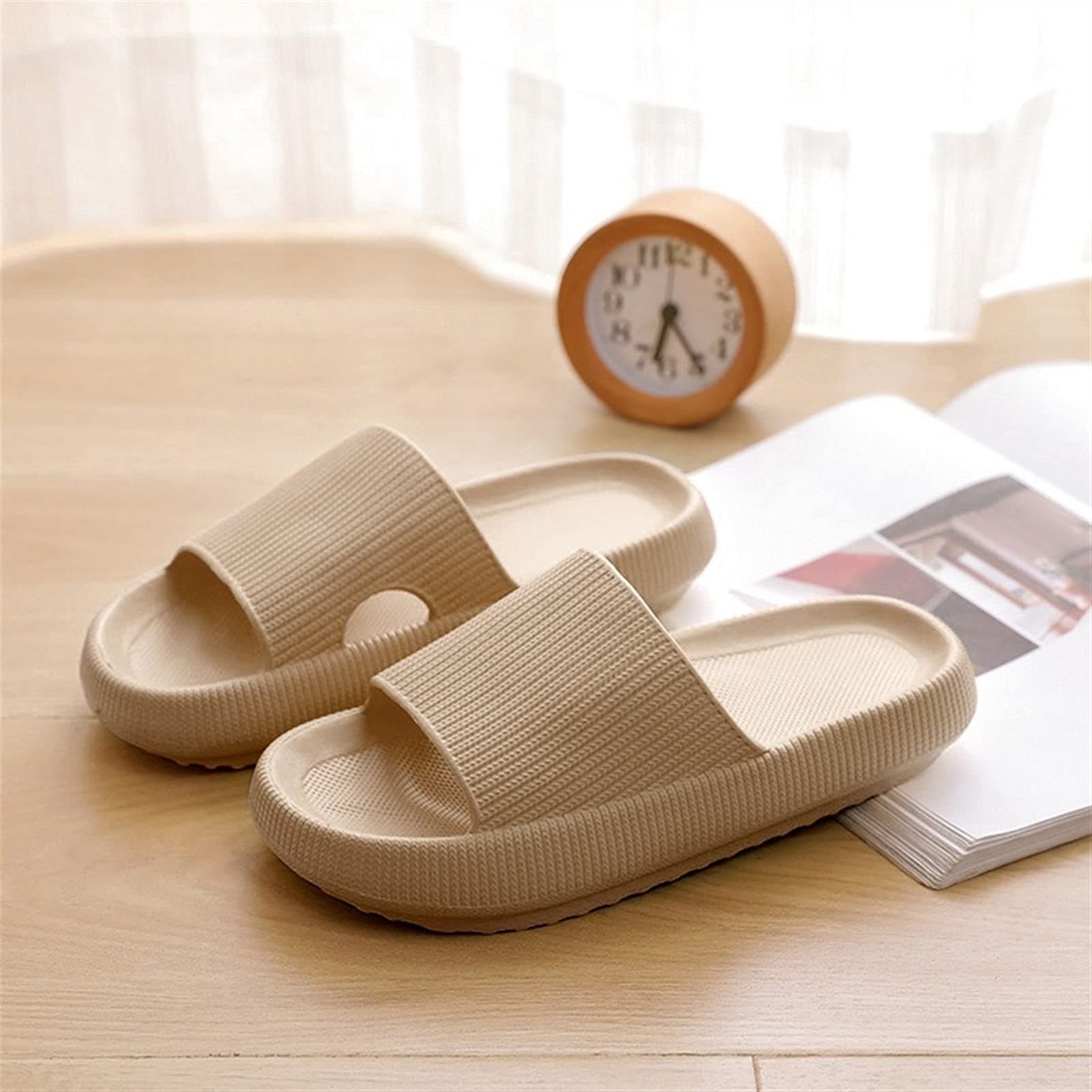 YunbaiYunbai Summer Slippers for Women - Slippers Women Fashion Summer Non-slip Sandals Shoes Beach Slides High Heels Shower Slipper Soft Sole Women Men Ladies Bathroom