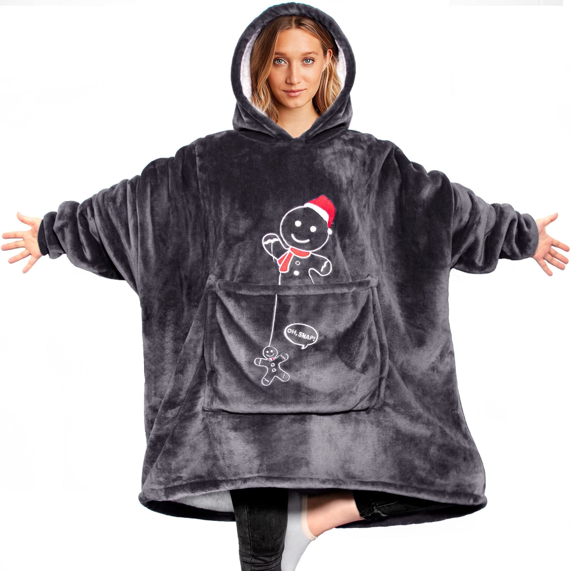 Wearable Blanket Hoodie for Women Gift, Oversized Hooded Blanket Pajamas for Family, Cozy Sweatshirt Blanket with Pocket, Sherpa Hoodie Blanket Adult with Gingerbread Man