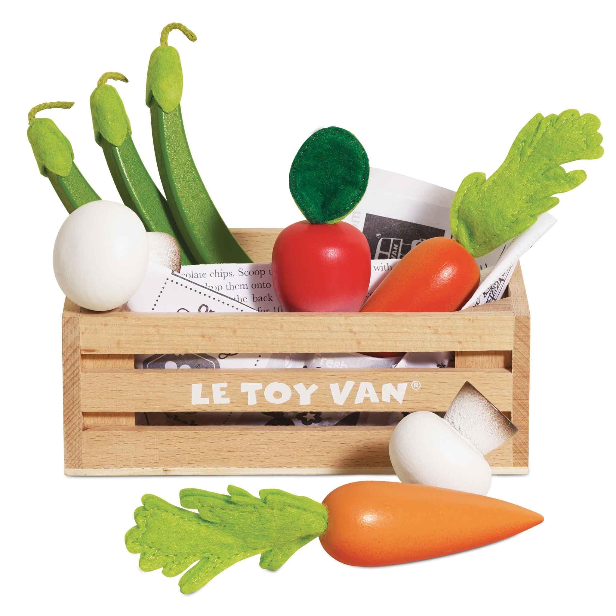 Le Toy Van - Wooden Honeybee Market Vegetables '5 a Day' Crate | Fun Role Play Supermarket Pretend Play Shop Food | Great Gift for Boys Or Girls, Harvest Vegetables Crate (TV182)