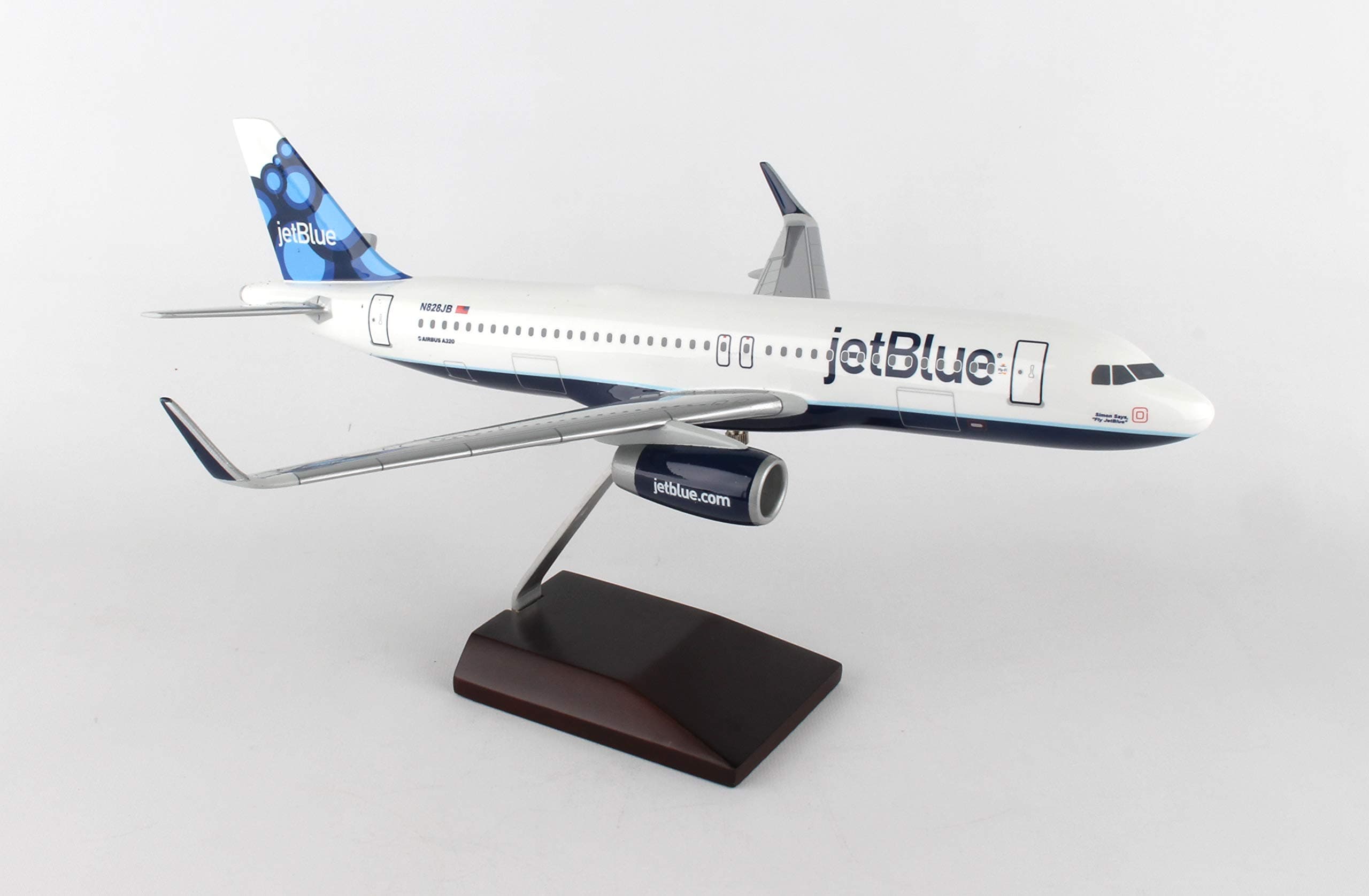 Executive Series Models Jetblue Airbus A320 1/100 "Blueberries" Model Kit