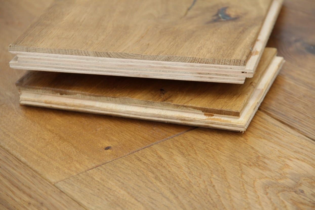 Best Offer! Smoked & Handscraped, Natural Oiled Multiply Oak Engineered Flooring 1900x190x20/6 mm EO2802 Sample