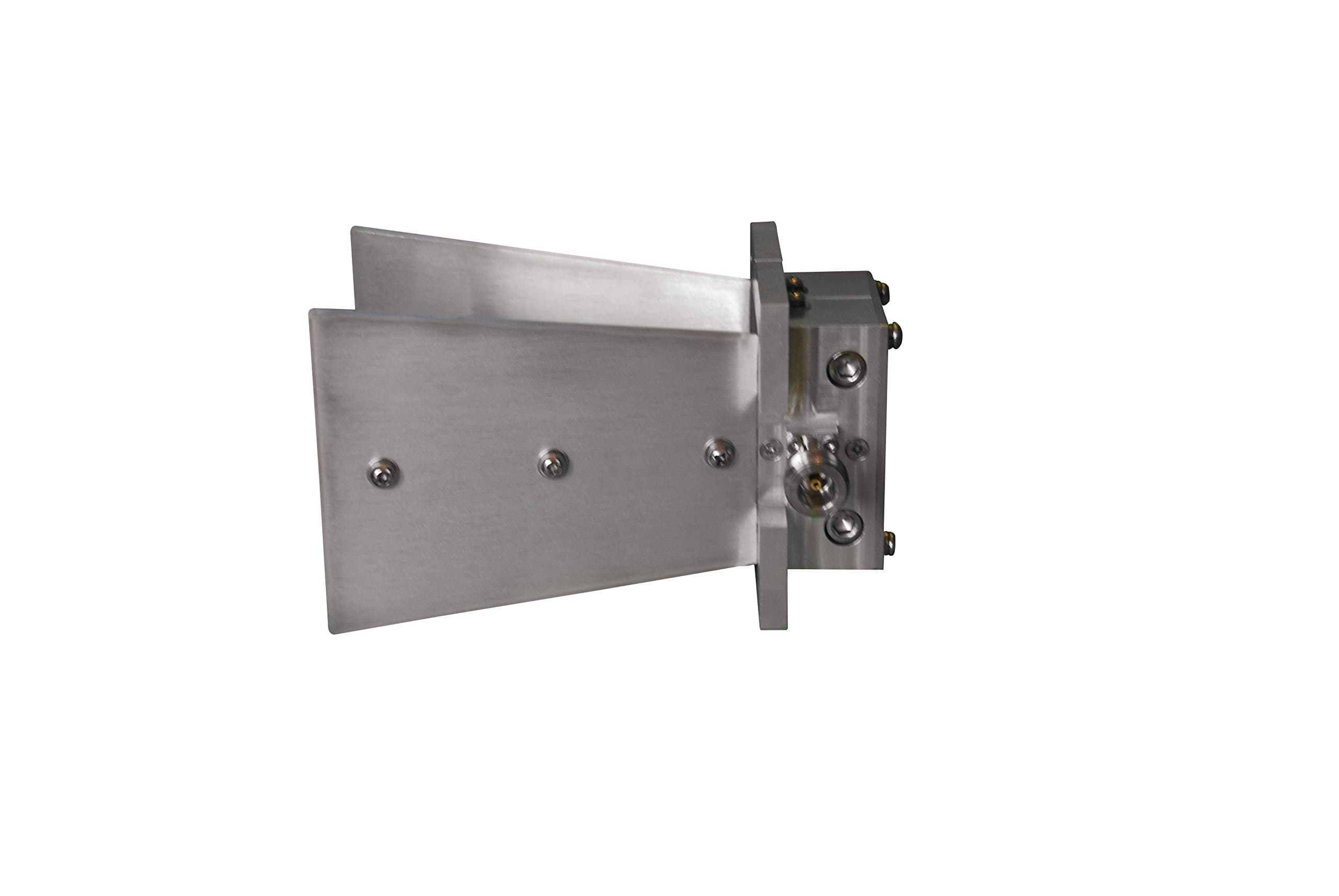 Carolina Microwave 2-18 GHz Dual Polarized 15 dBi Horn Antenna, w/ SMA Female Connectors