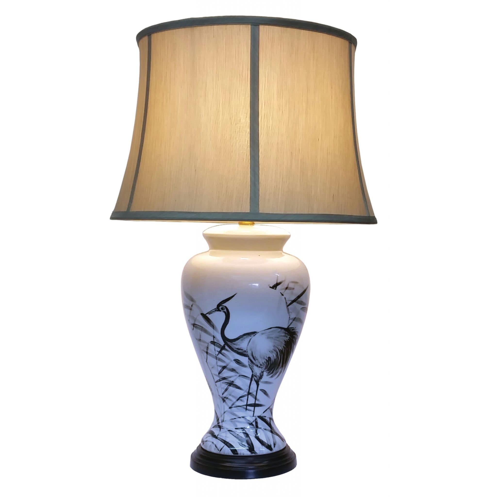 DOWNTON INTERIORS Large Oriental Ceramic Table Lamp (M11573) - Chinese Mandarin Style Living Rooms & Bedrooms [Energy Class A]