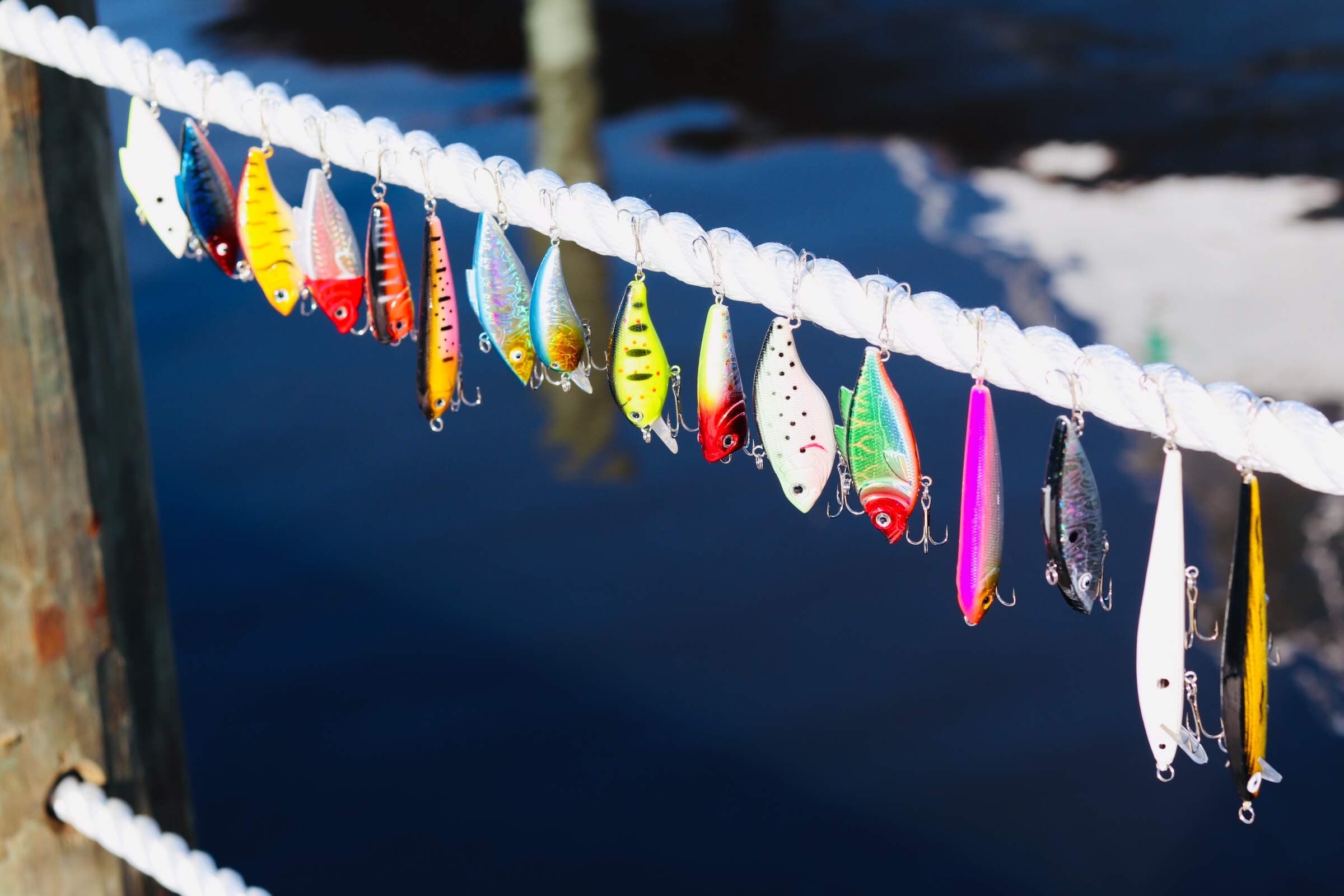 Nuthin Fancy Outdoors Set of 16 Nib Random Fishing Lures for Bass Trout Walleye