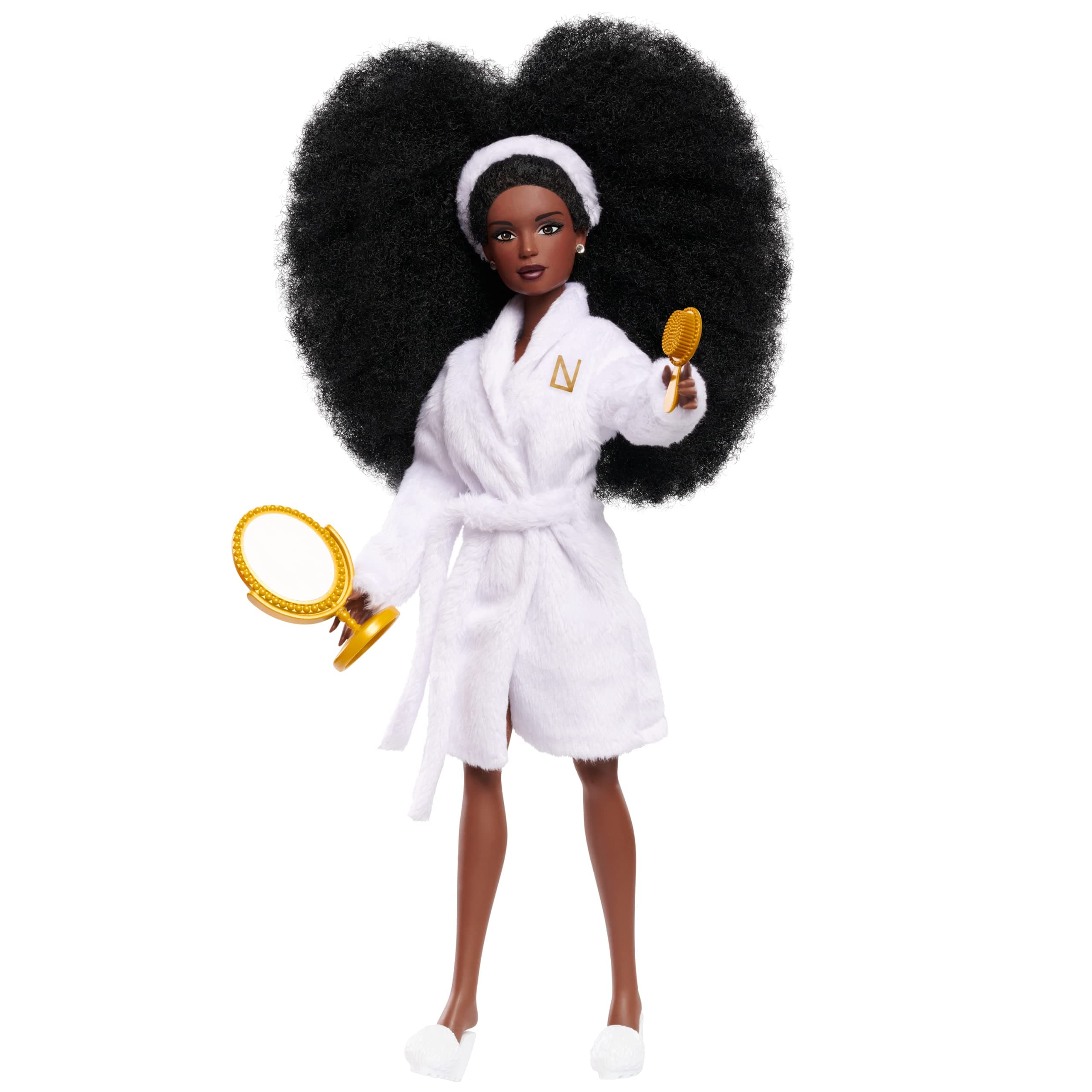Just Play Naturalistas Fashion Pack Wash Day 5-Piece Outfit and Accessories Set for 11.5-Inch Tall Naturalistas Dolls, Designed and Developed by Purpose Toys (Doll Sold Separately)
