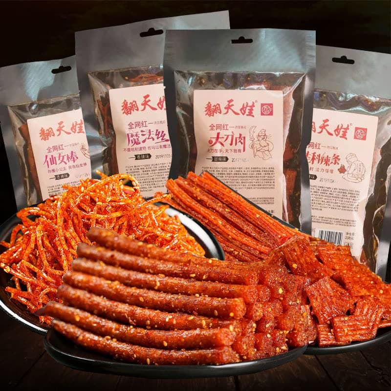 wa sai luo 翻天娃辣条101g*2 bag 火辣丝 面筋 麻辣通心棒 休闲零食Spicy Strip Small Gluten Spicy silk Sweet Flavor Chinese Snacks Instant Snacks零食小吃 (2 bags,taste mix)