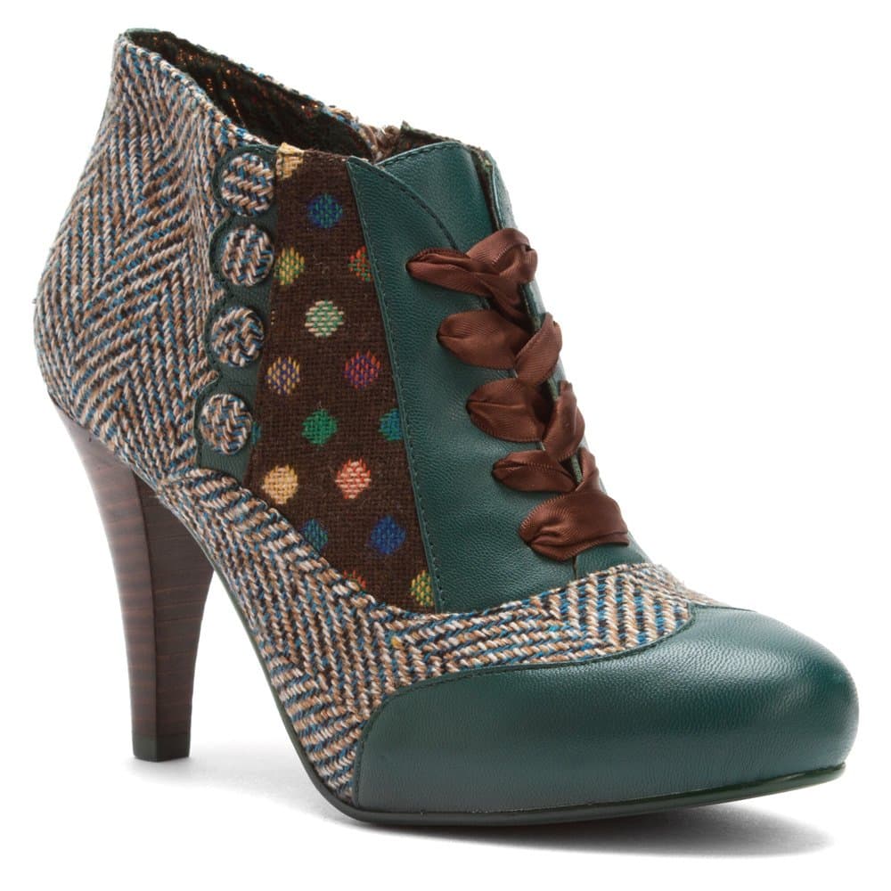 Poetic Licence Women's Betseys Buttons Boot