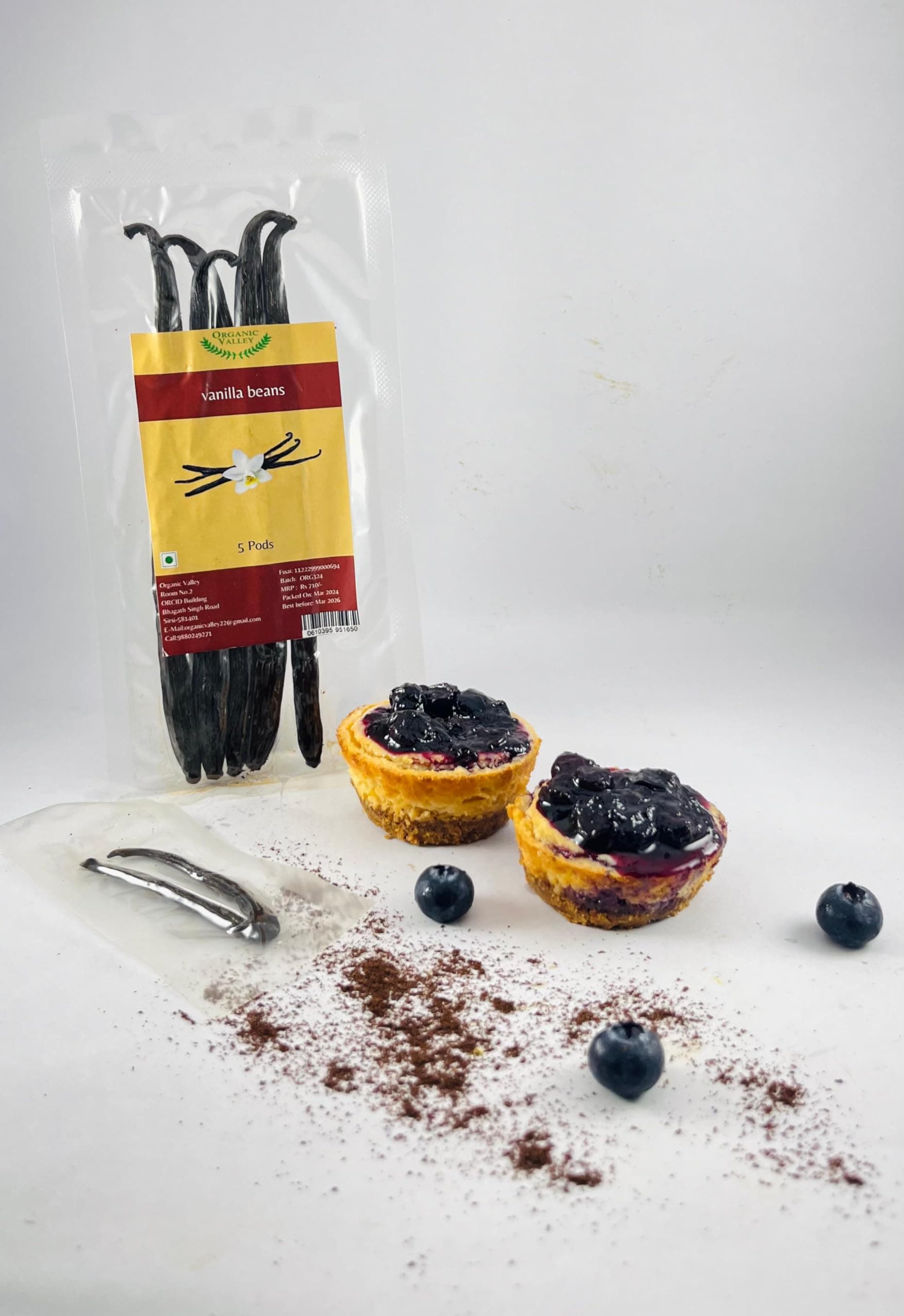 ORGANIC VALLEY 'A' Grade Vanilla Beans 5 pods - Indulgent and Fragrant Culinary Masterpieces