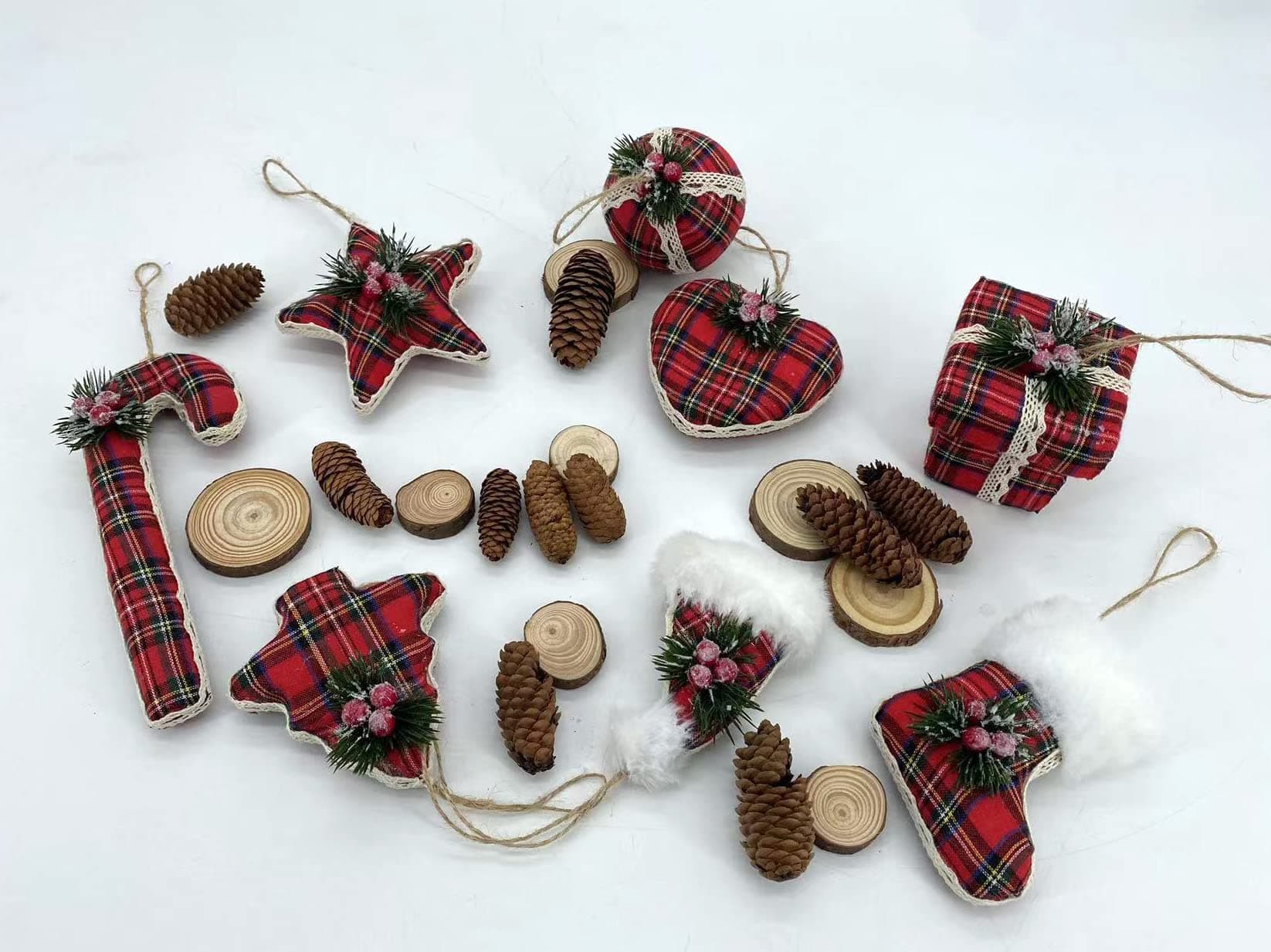 Christmas Tree Decorations Scottish Plaid Christmas Hanging Decorations Includes Ball Star Heart Tree Gift-Box hat Stocking and Crutch. Tree Ornaments Holiday Party Home Décor 8pcs