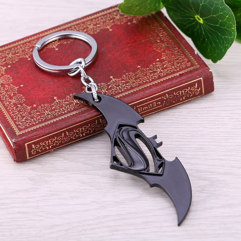 Batman vs Superman Key Ring Marvel Comics Key Chain Muti Tool