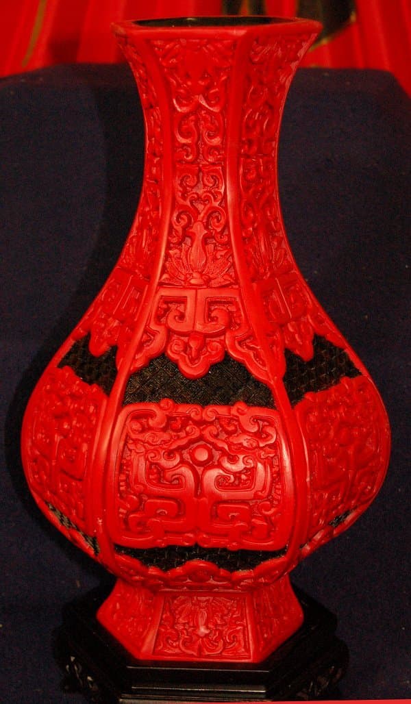 Jade Market Hong Kong Decorative Large Cinnabar Dragon vase with 6 Sides