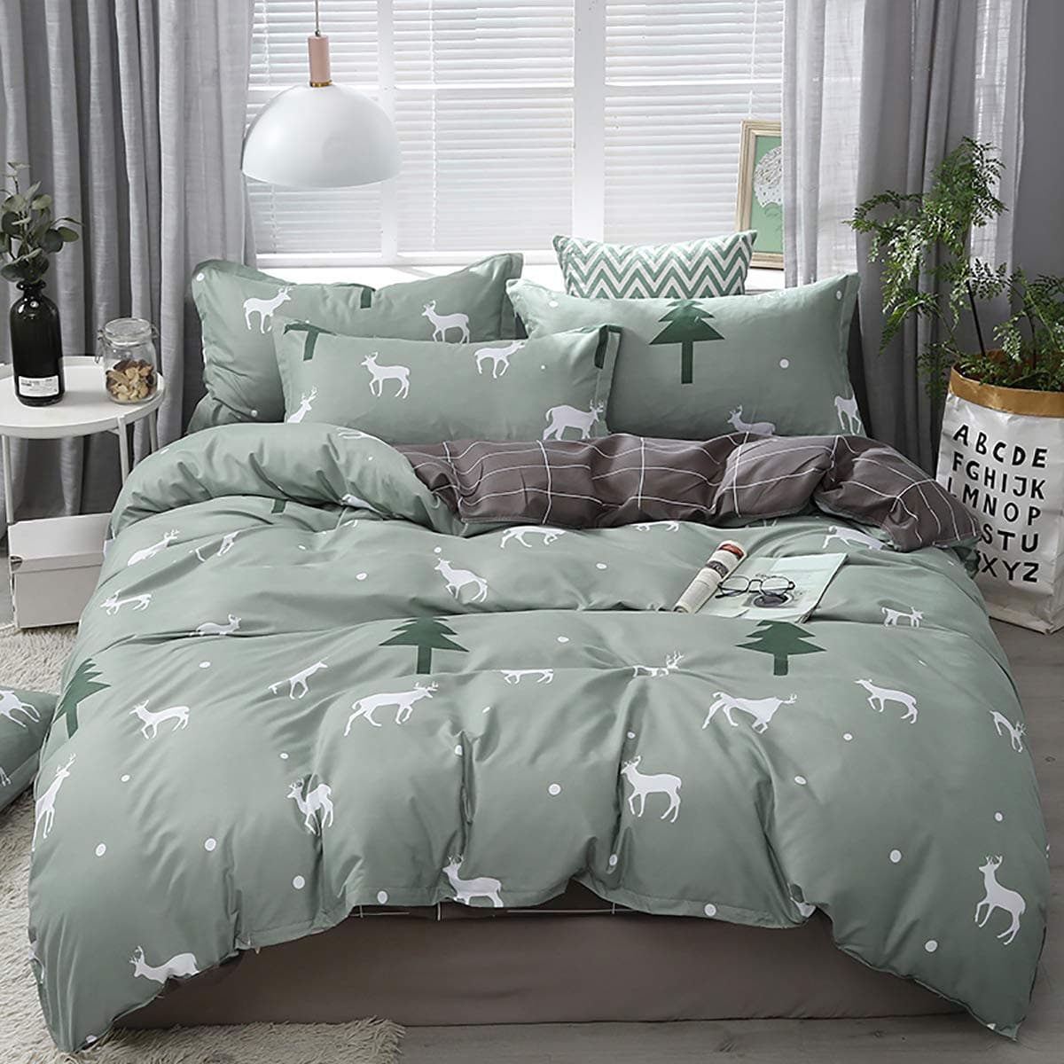 Omelas Kids Sage Green Duvet Cover Set Queen Size Christmas Cartoon Animal Elk Deer Tree Printed Bedding with Black Rectangle Plaid 3 Pieces Soft Microfiber Comforter Cover for Girls Boys (SLXL,Q)