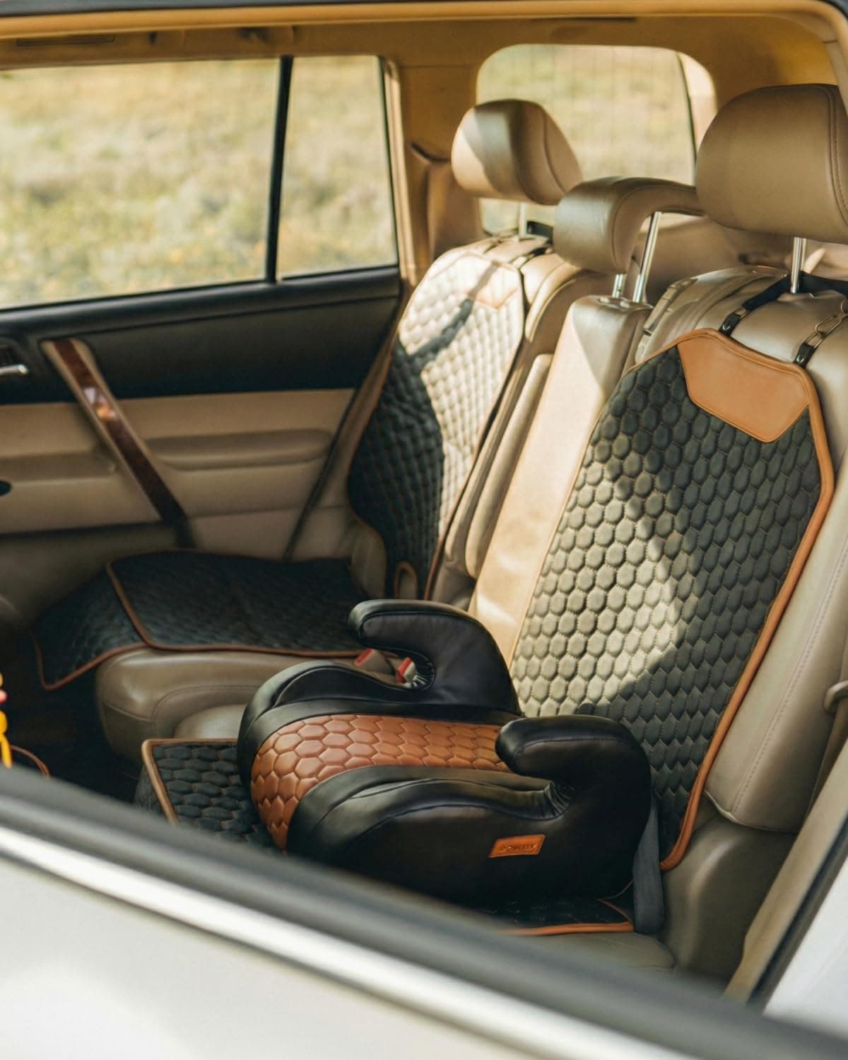 - Owleys Premium Leather Car Seat Protector for Child Car Seat Cover from Dirt Scratches - Infant Car Seat Protector for Back Seat/Front Booster Seat Protector Under Baby Car Seat Waterproof 1pc Hexy